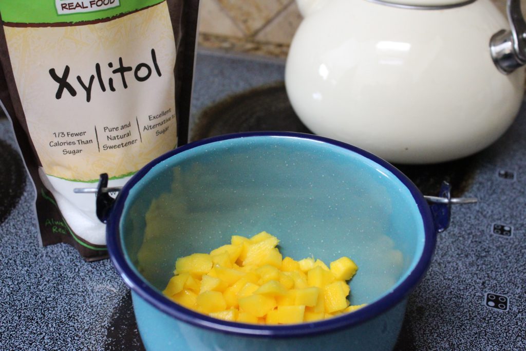 Mermelada Saludable de Mango, Jengibre, Parchita y Chia Mermelada Saludable de Mango, Jengibre, Parchita y Chia