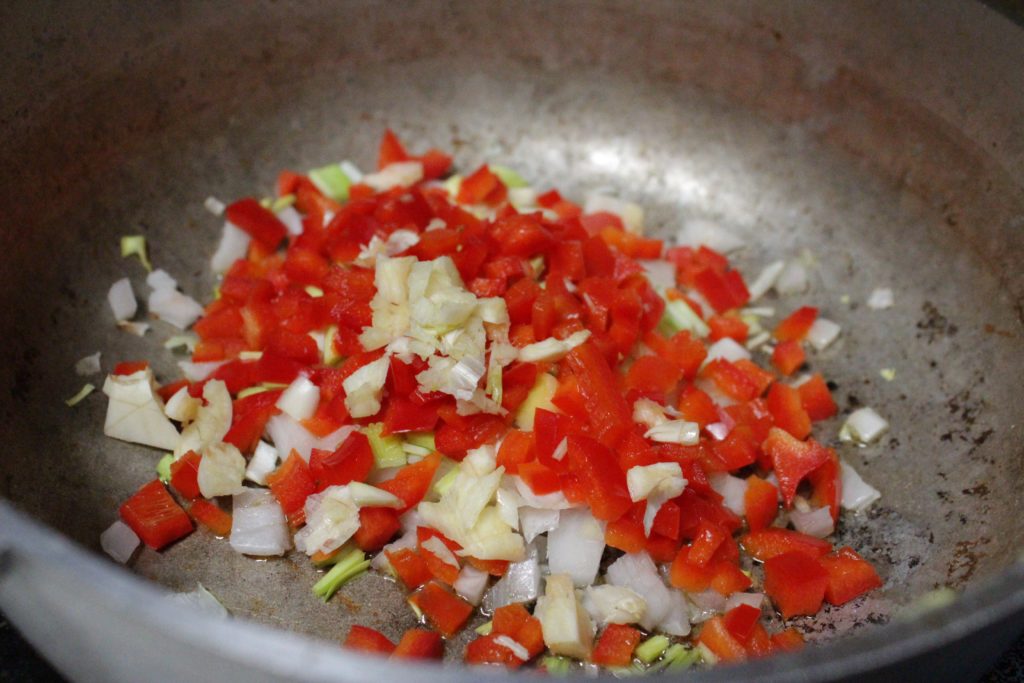 Arroz con Pollo Navideño Venezolano Arroz con Pollo Navideño Venezolano