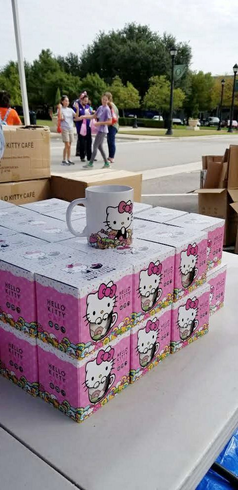 Hello Kitty Cafe Truck en Southlake, Texas | Mamá Contemporánea