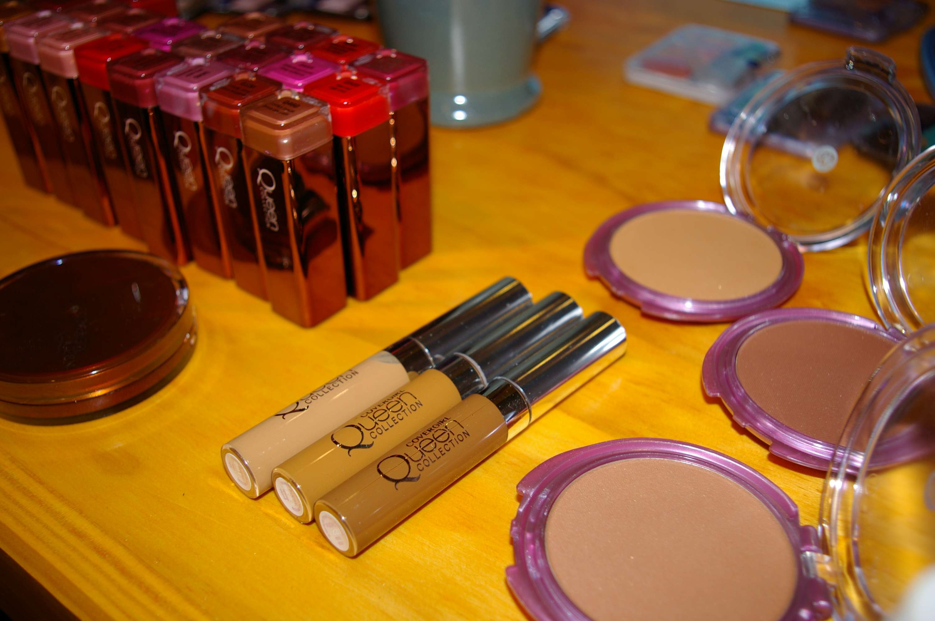 Covergirl Queen Collection