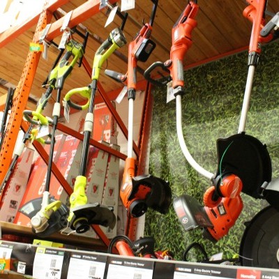 Con los Niños en The Home Depot #DigIn