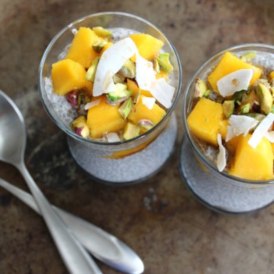 Pudín saludable de Chia con Coco y Mango