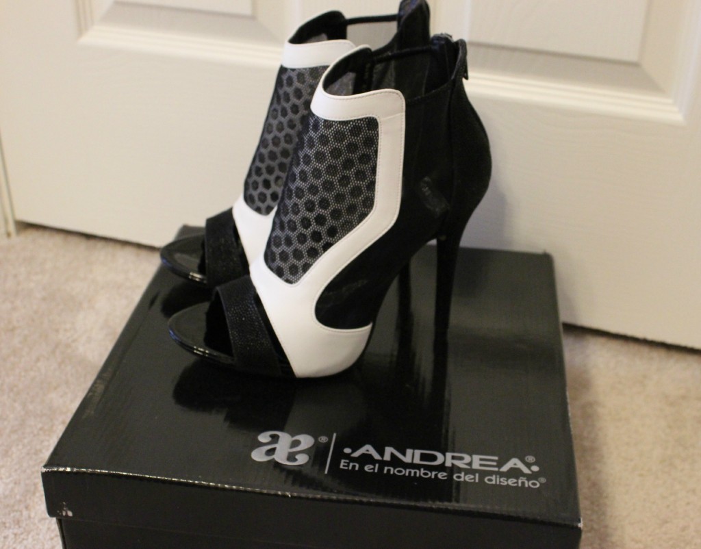 Botines blanco y negro- ANDREA