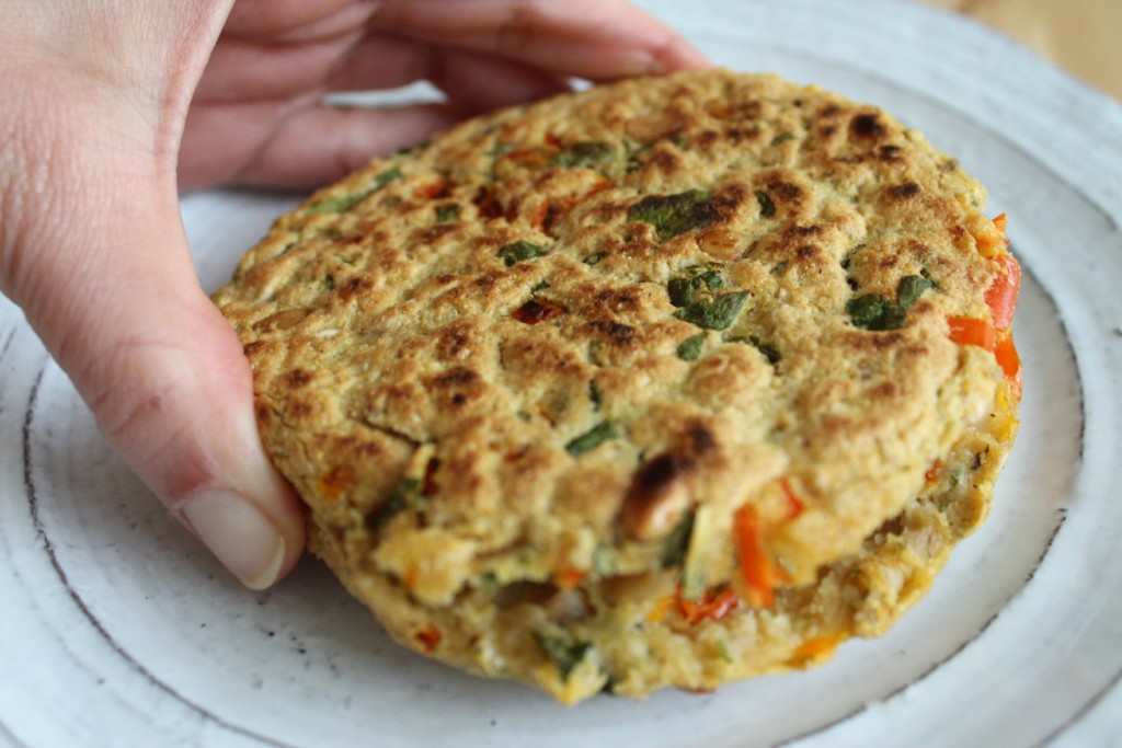 Arepa Fit de Perejil, Avena, Semillas de Auyama y Ají Dulce | Mamá Contemporánea #arepasfit