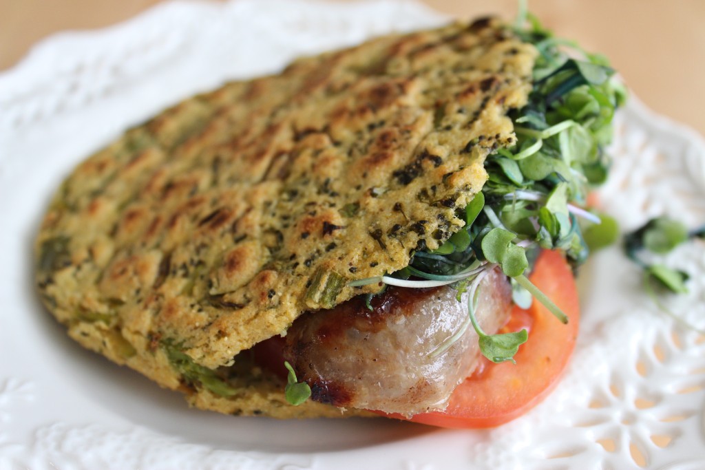 Arepa Fit de bróculi, cebollin y cilantro | Mamá Contemporánea #arepasfit