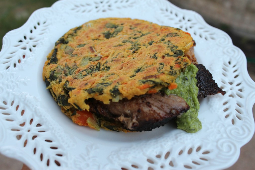 Arepas Fit de Acelga, Zanahoria y Ajo Porro | Mamá Contemporánea #arepasfit