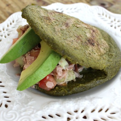 Receta: Arepa Fit de Espinaca, Kale (Col Rizada) y Cilantro