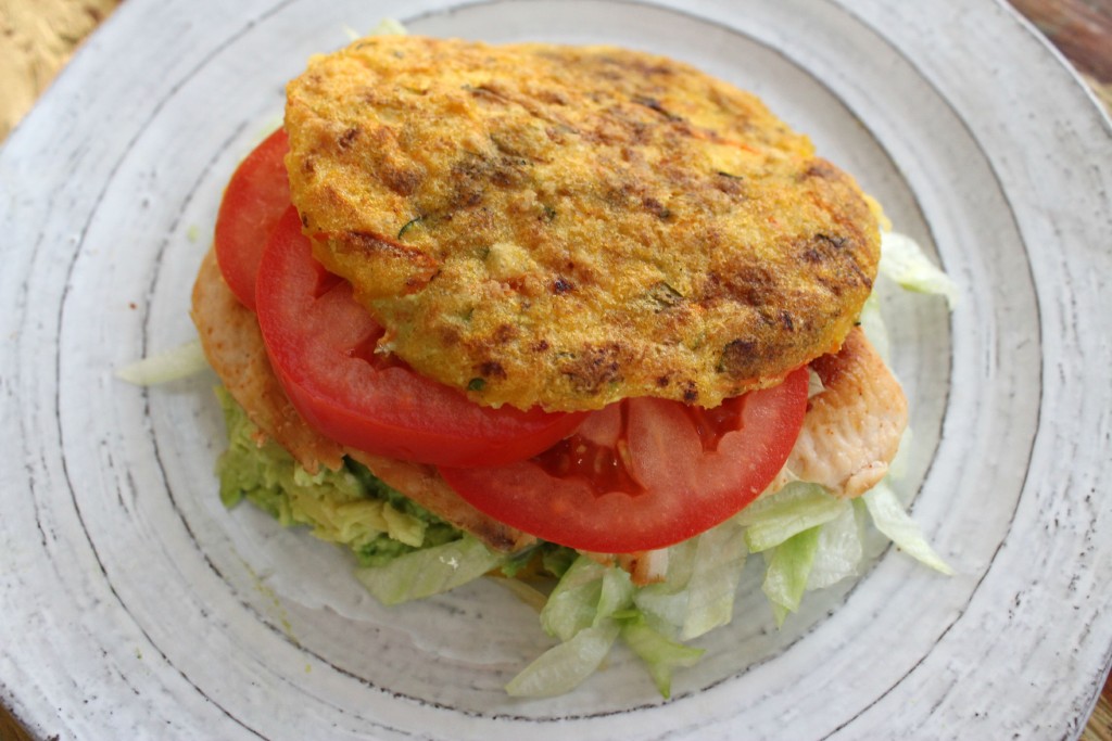 Arepa Fit de Calabacín, Zanahoria y Cebollín | Mamá Contemporánea #arepasfit