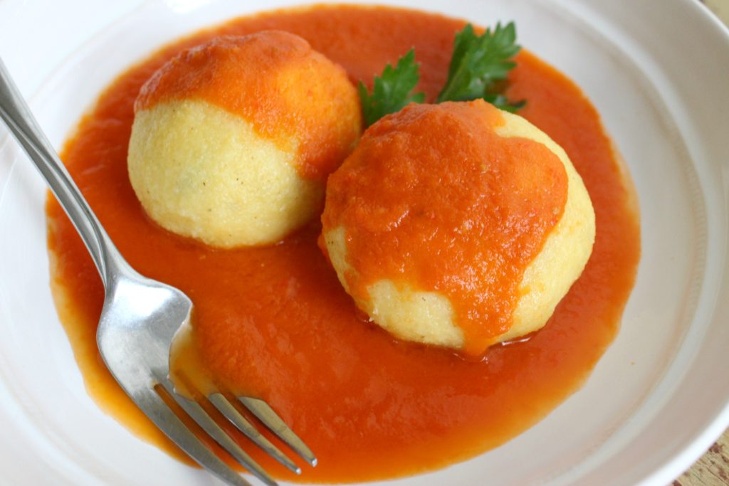Bollitos Pelones con Guiso Navideño 