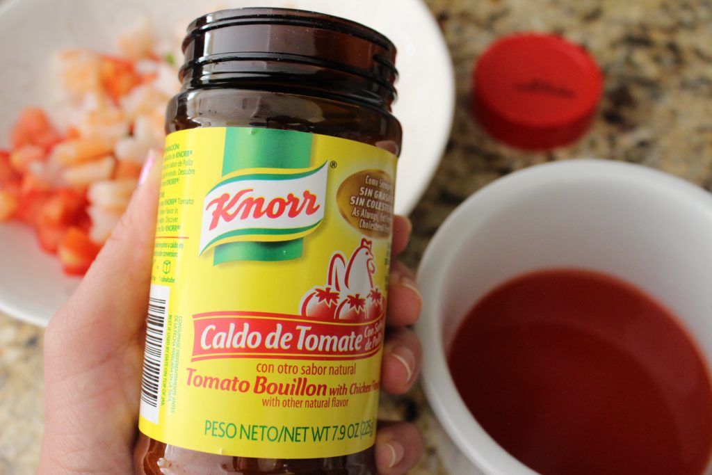 coctel de camarones al estilo mexicano