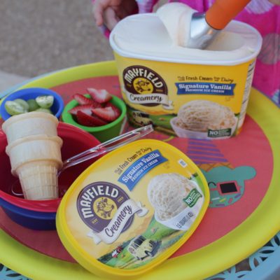 Tarde De Alberca (Piscina) con Helados Mayfield Creamery