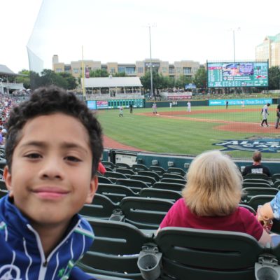 Una Tarde Divertida al Estilo RoughRiders