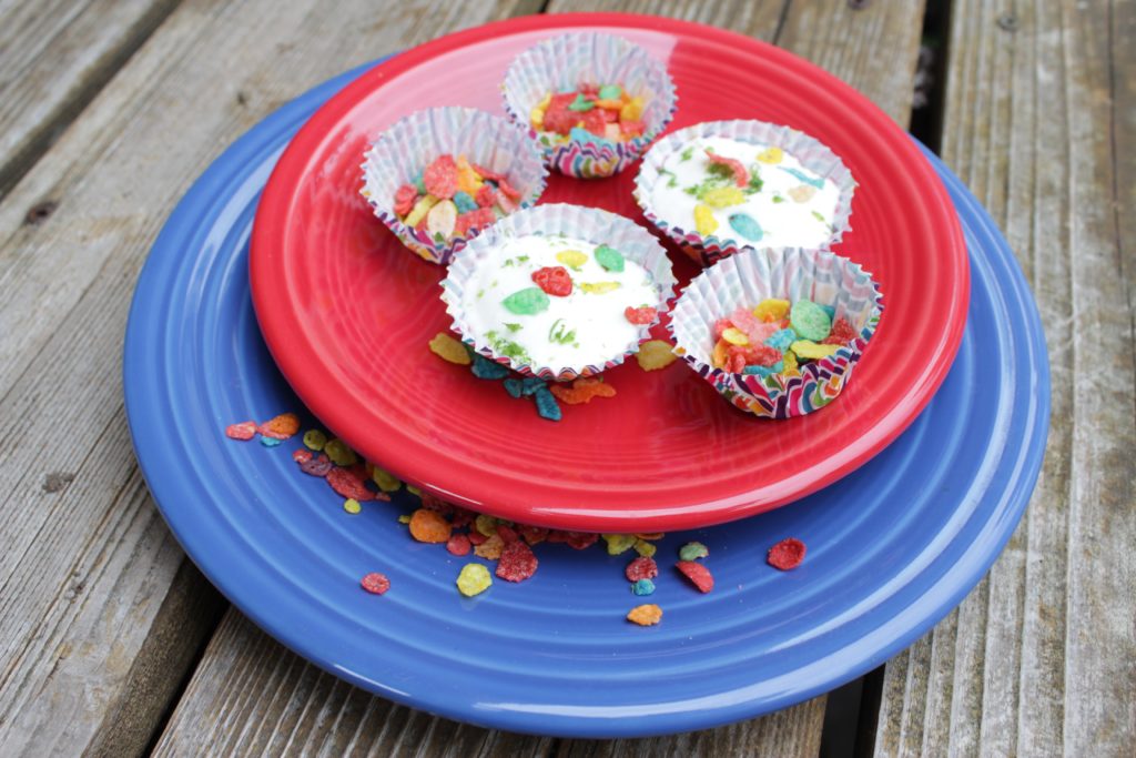 Mini Pays de Limón con Fruity Pebbles Mini Pays de Limón con Fruity Pebbles