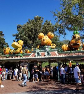 Celebra Halloween en Disneyland | Mamá Contemporánea