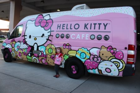 Hello Kitty Cafe Truck en Southlake, Texas | Mamá Contemporánea
